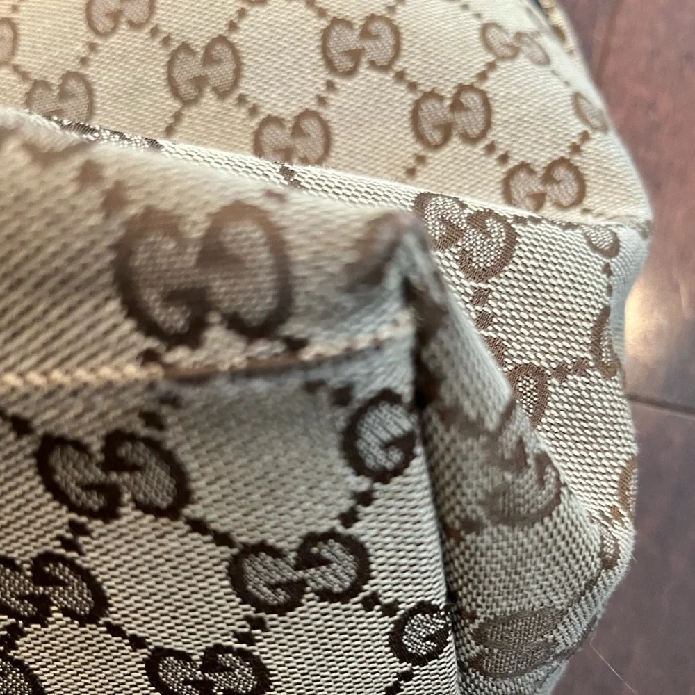 Authentic Gucci Web Canvas GG Diaper Bag Tote Handbag Red Green